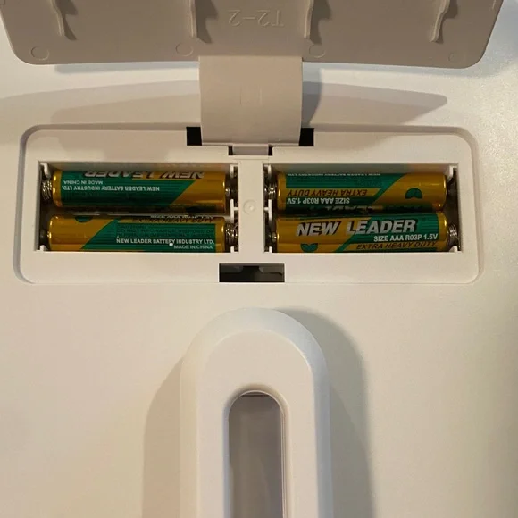 Impressions Vanity Touch Highlight LED Mirror - White - Picture 7 of 10